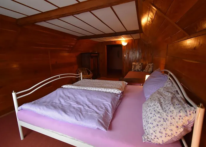 Semesterbostad Alexandra Kacanovy