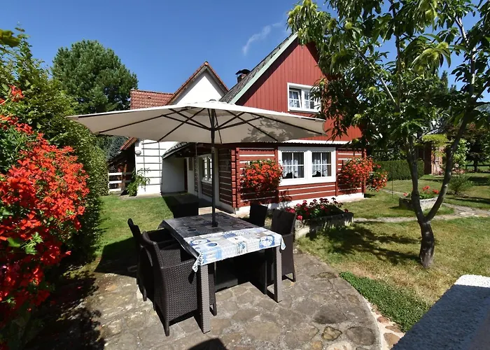 Alexandra Semesterbostad *